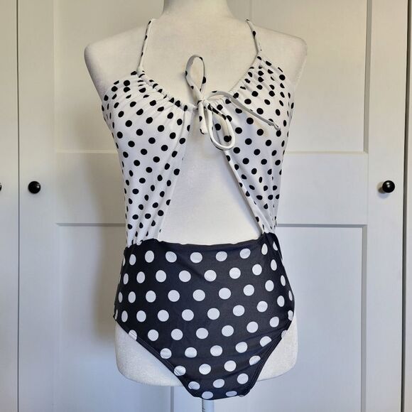 Hula honey polka dotted cut out one piece swimsuit - Picture 8 of 11